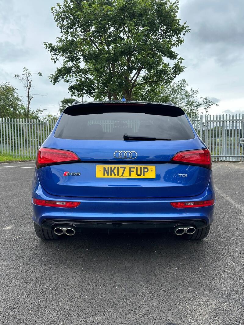 AUDI SQ5